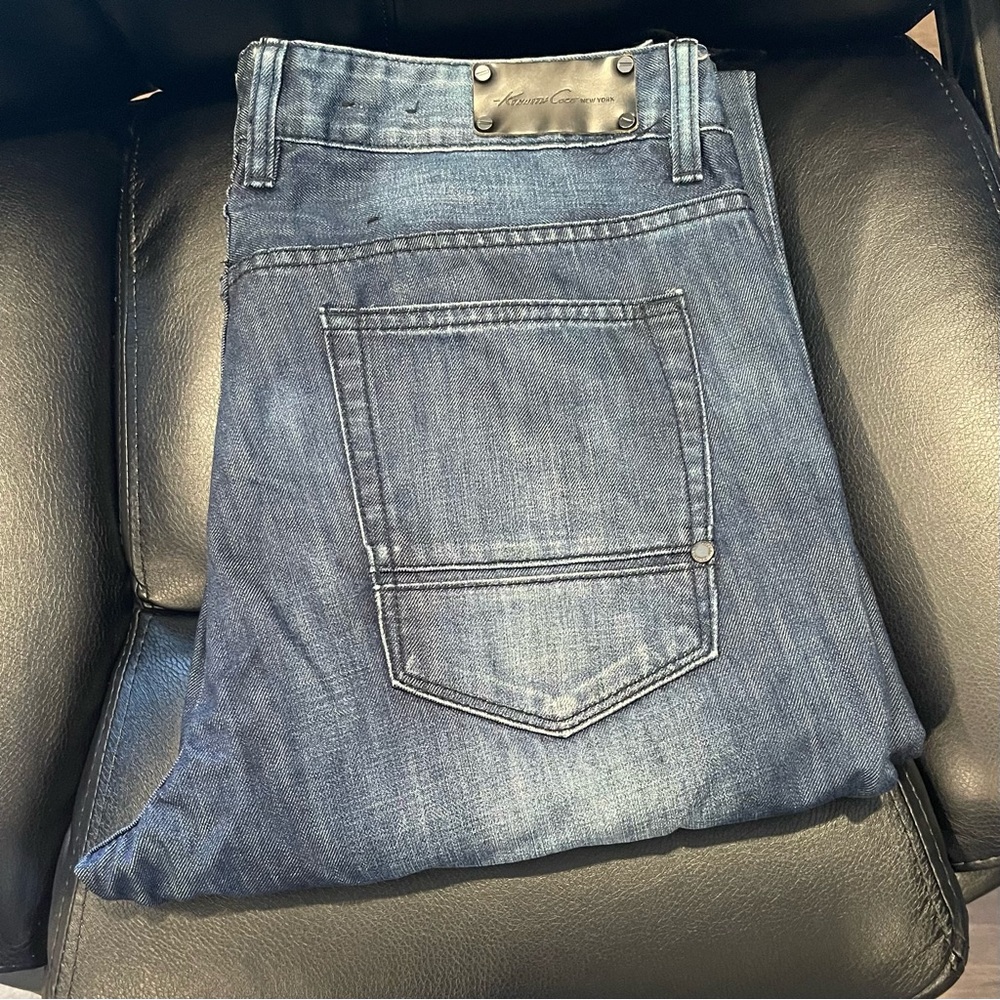 Kenneth Cole Men's Blue Jeans - Size 34 / 32